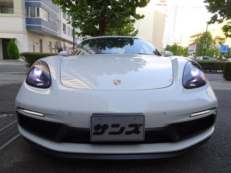 718 CAYMAN