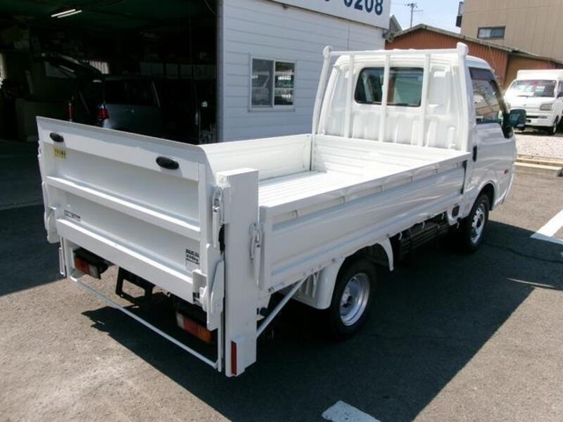 BONGO TRUCK