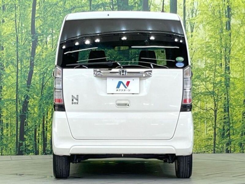 N BOX