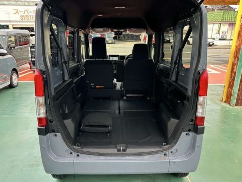 N-VAN