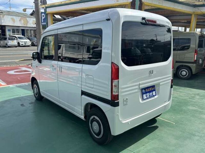 N-VAN