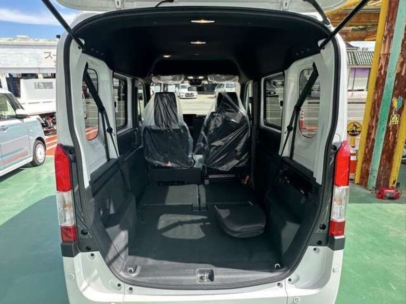 N-VAN