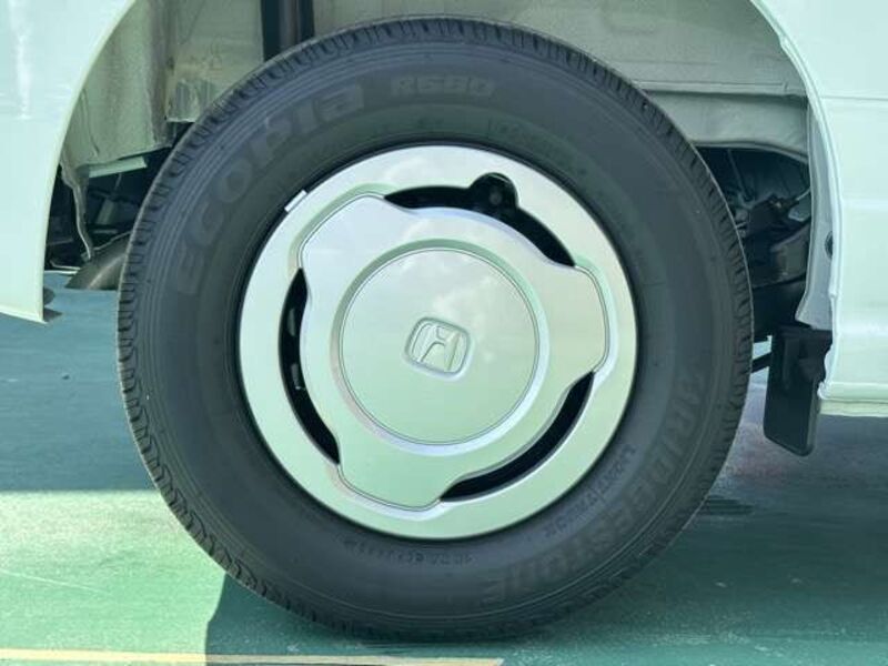 N-VAN