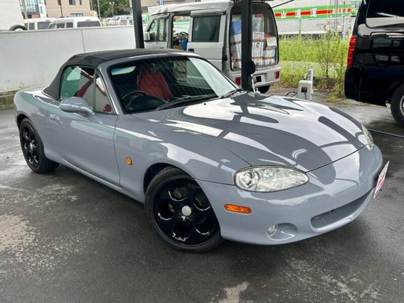 ROADSTER