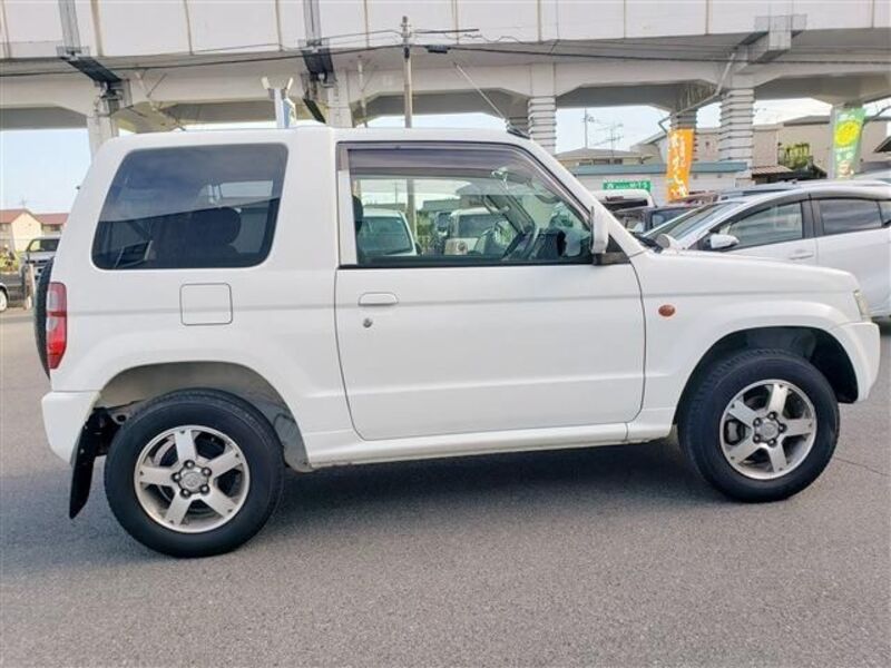 PAJERO MINI
