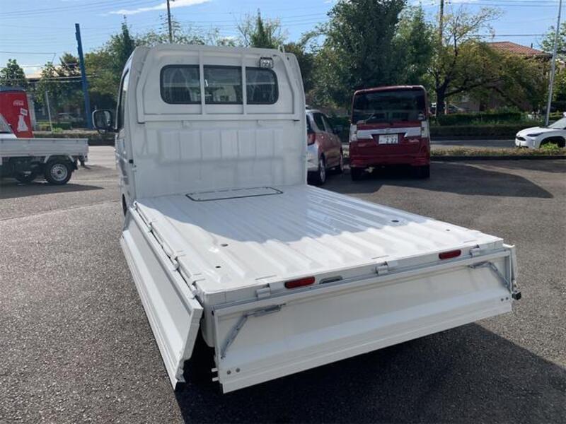 MINICAB TRUCK