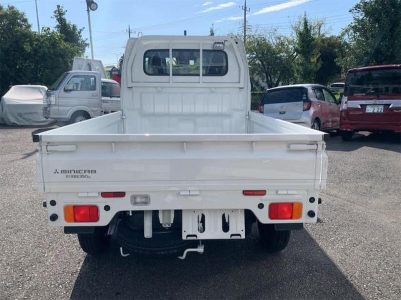 MINICAB TRUCK