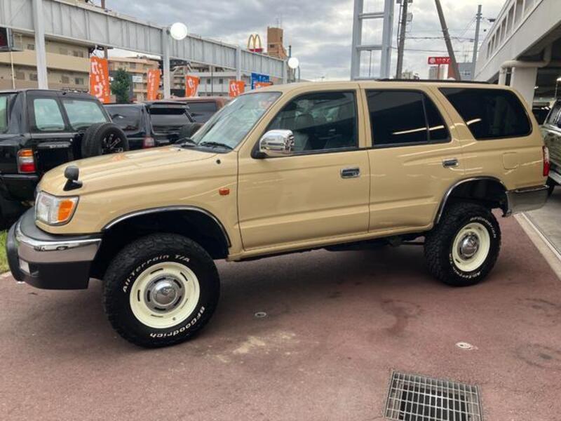 HILUX SURF