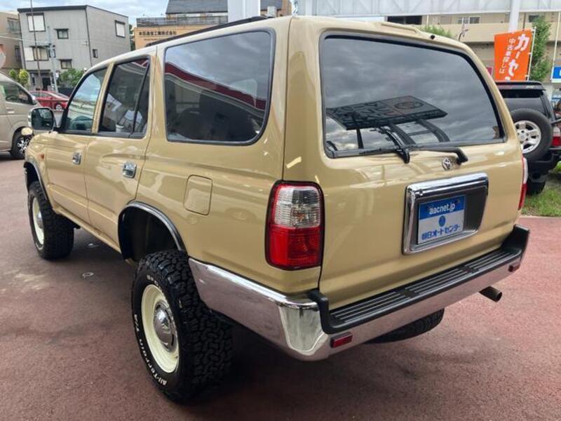 HILUX SURF