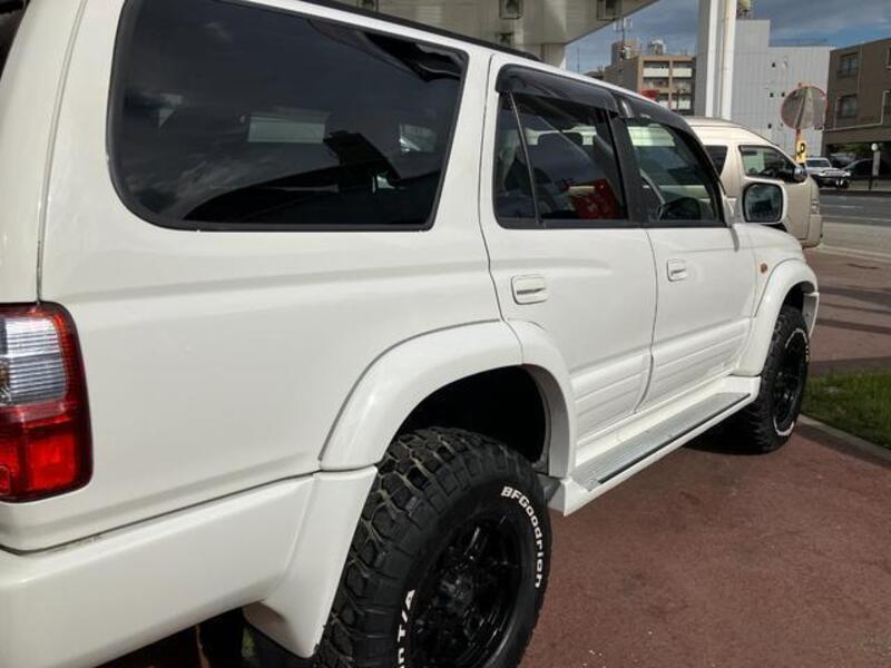 HILUX SURF