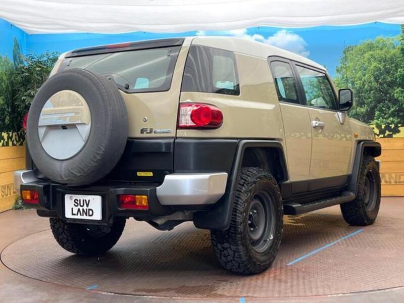 FJ CRUISER