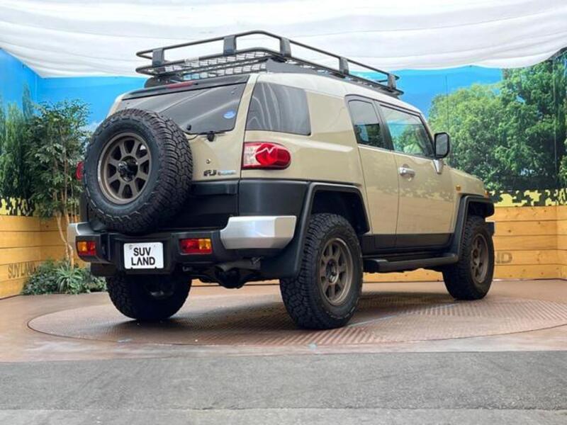 FJ CRUISER