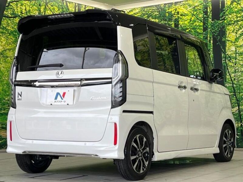 N BOX CUSTOM