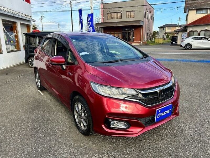FIT HYBRID