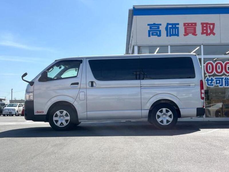 HIACE VAN
