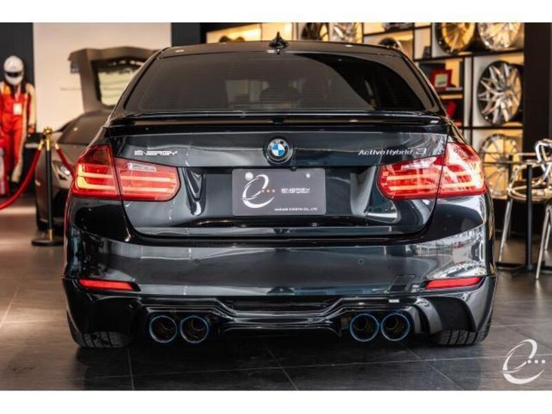 3 SERIES