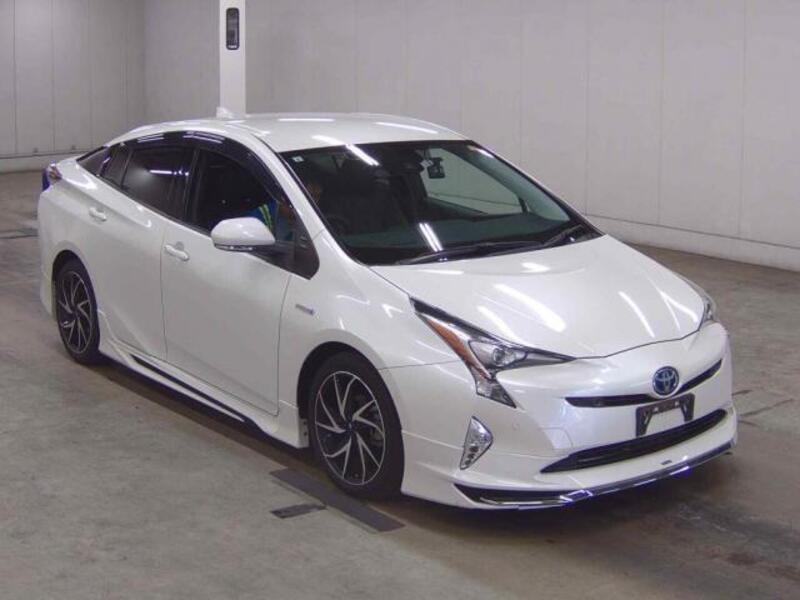 PRIUS-0