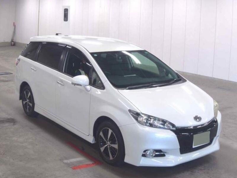 TOYOTA WISH