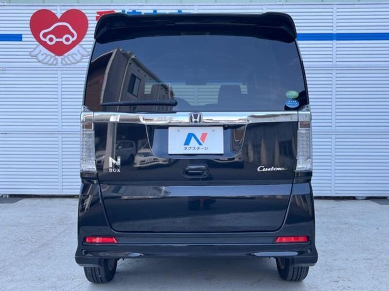 N BOX CUSTOM