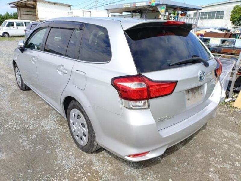 COROLLA FIELDER
