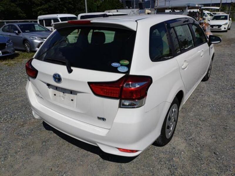 COROLLA FIELDER