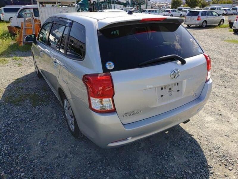 COROLLA FIELDER