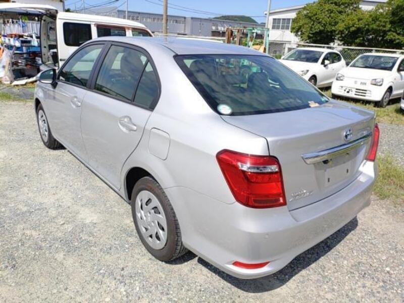 COROLLA AXIO