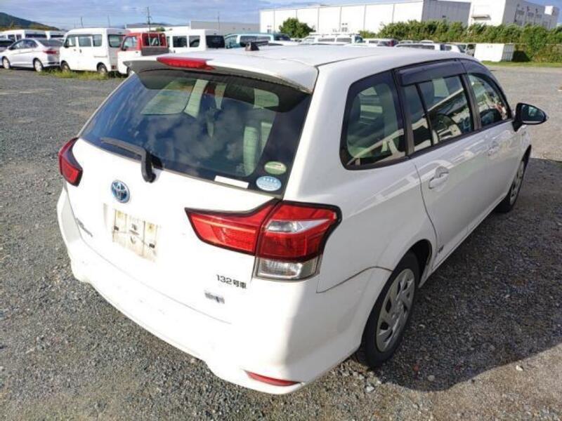 COROLLA FIELDER