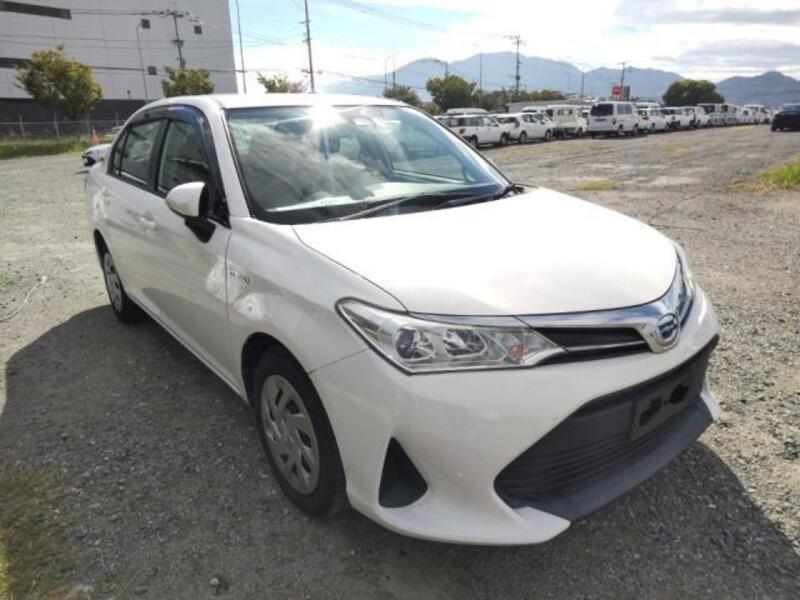 COROLLA AXIO