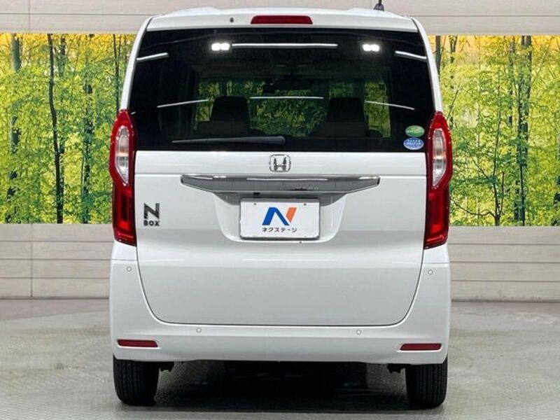 N BOX