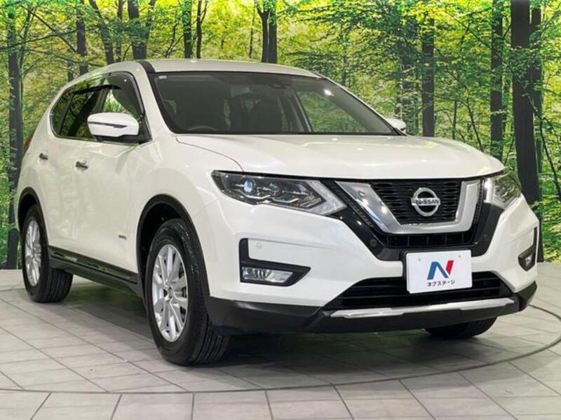 X-TRAIL