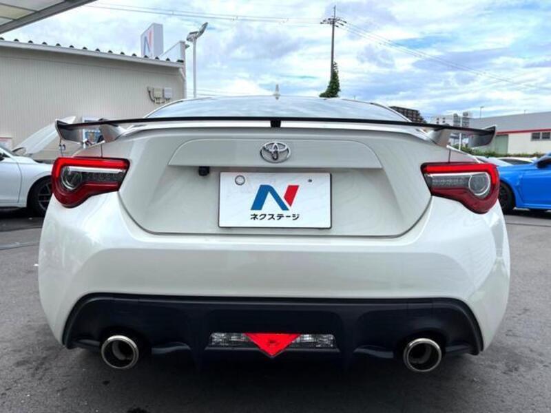 86