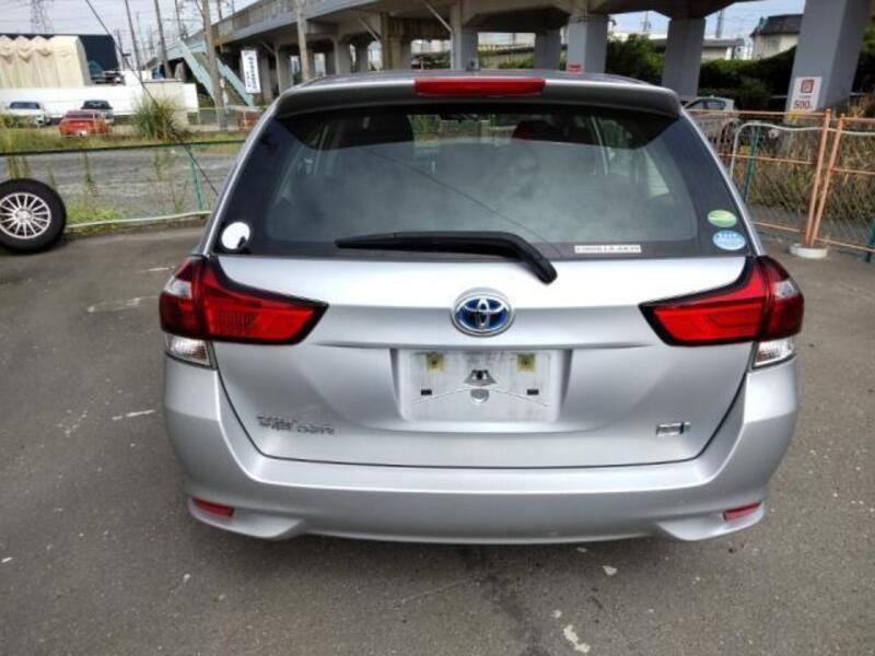 COROLLA FIELDER