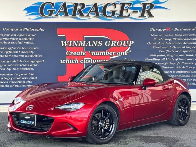 ROADSTER-0