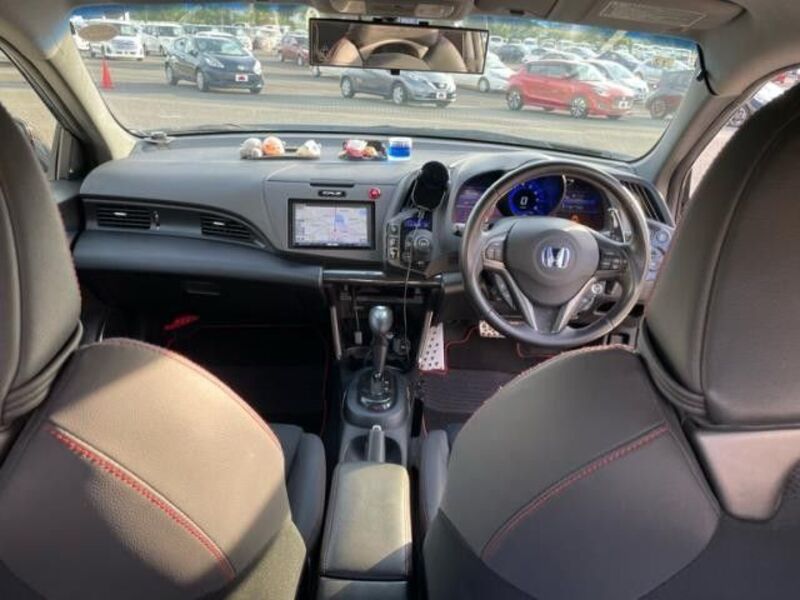 CR-Z