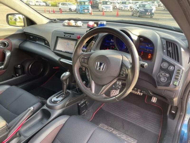 CR-Z