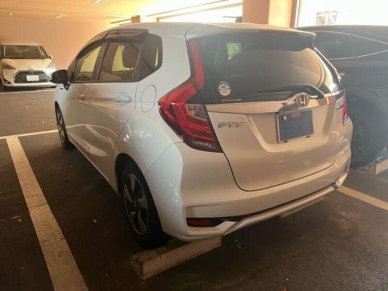 FIT HYBRID