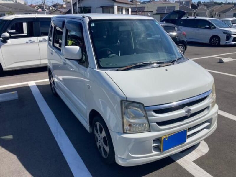 WAGON R-0