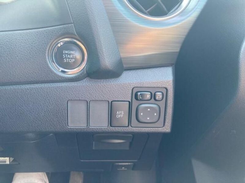 AURIS
