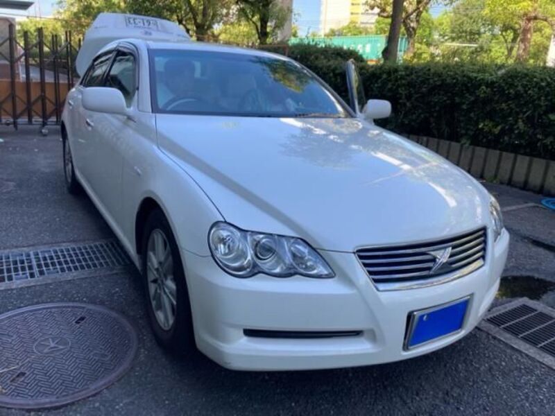 TOYOTA MARK X