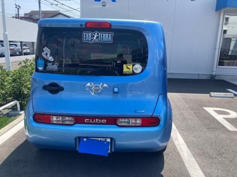 CUBE