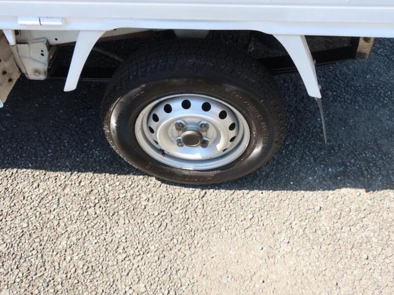 CLIPPER TRUCK
