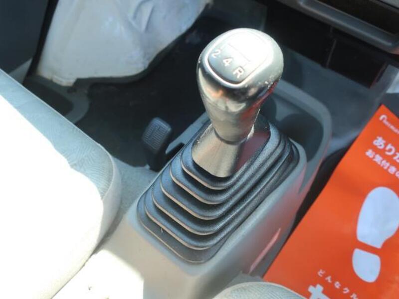 CLIPPER TRUCK
