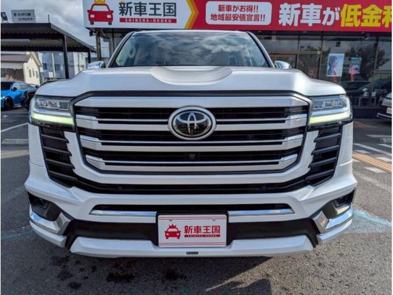 LAND CRUISER