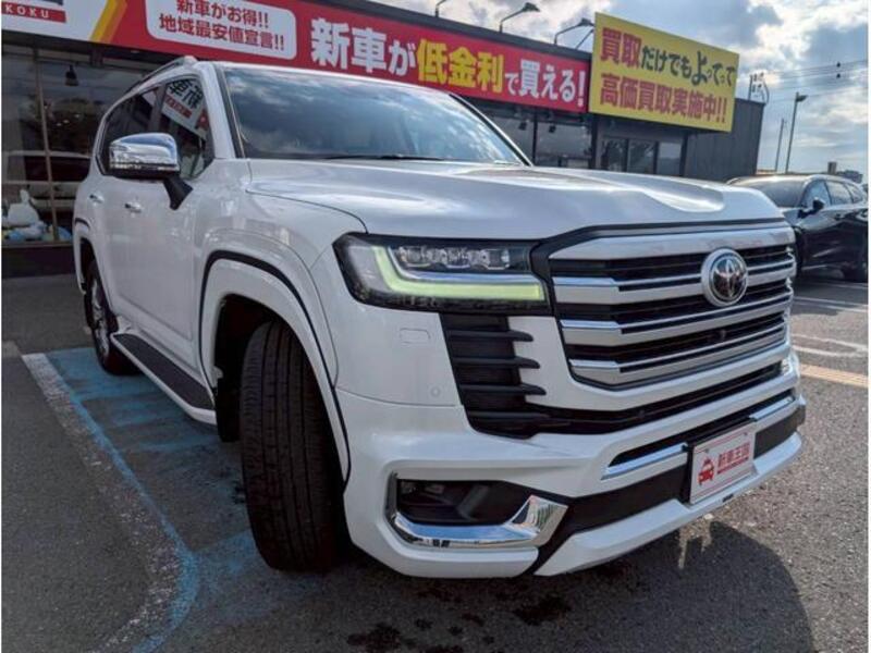 LAND CRUISER