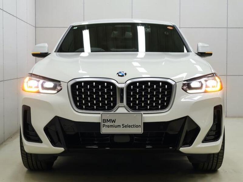 X4