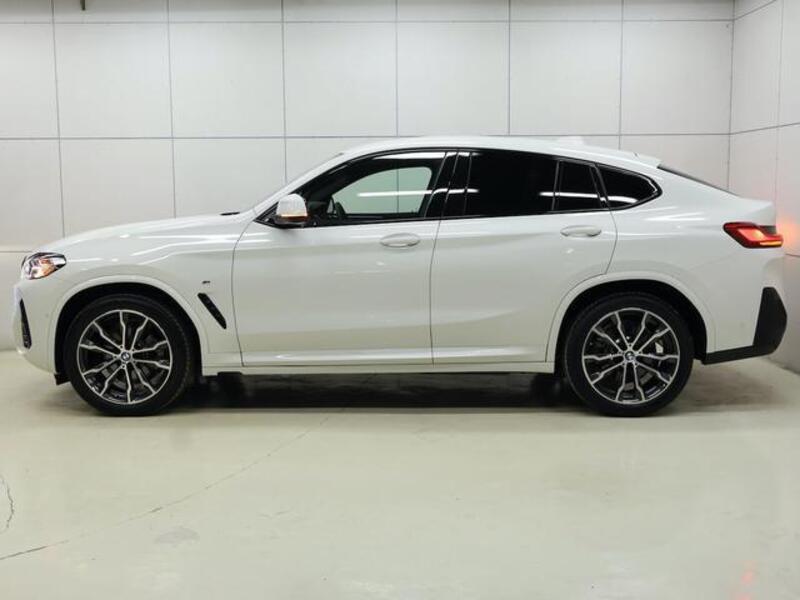 X4