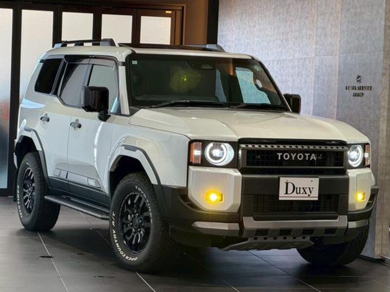 LAND CRUISER 250