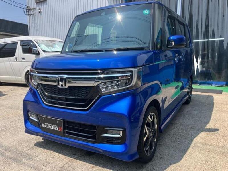 N BOX CUSTOM