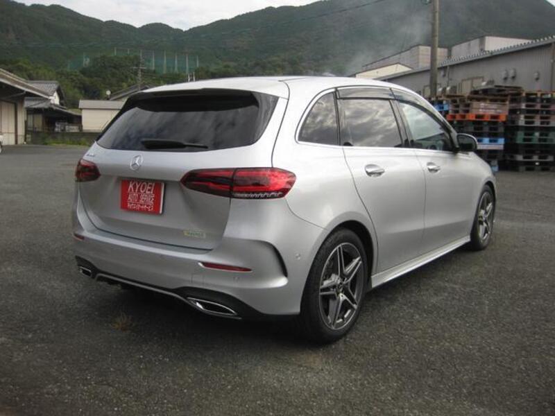 B-CLASS